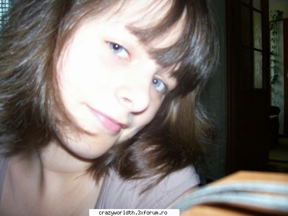 Despre Voi+Poze - sal....snt amy din bacau ji sunt o mare fana - -Let's be friends-