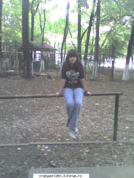 Despre Voi+Poze - ApP...SaLz!Ma NuMeSc GeOrGiAnA,Am 12 AnI Si SuNt - -Let's be friends-