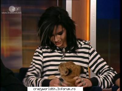 Pics wiTH BILL..... - fetelor intzeleg k sunteti suparate sau geloase k - ღ Bill Kaulitz ღ