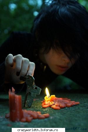 PlS DoN't BrOkEn My HeArT - z peeeeeeeeeer...mai vreau ...c pakt k is certate - ~Arhiva ficuri~