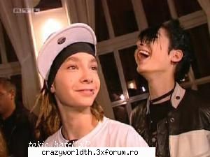 pics with bill..... ador rasul lui bill..e putin mai ciudat d'aia...si tom are intentia fak ~big*boss~